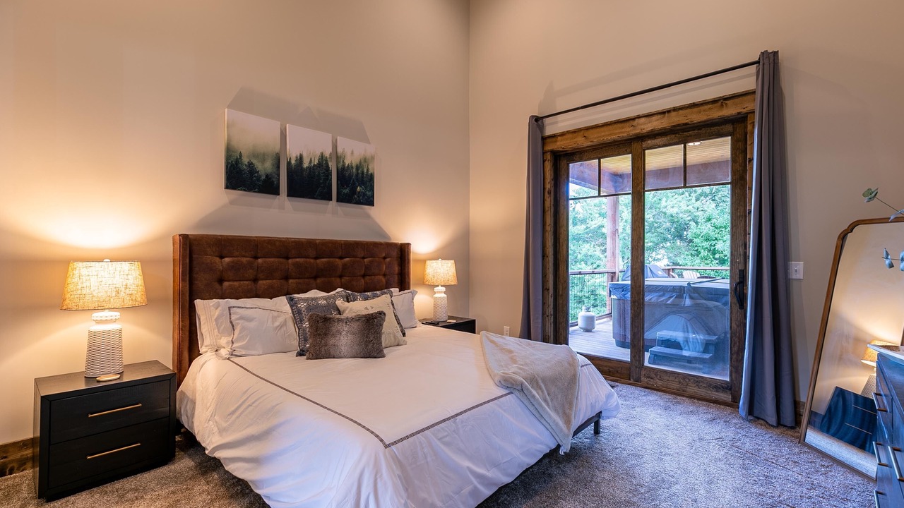 Photo of Bedroom in Elk Park