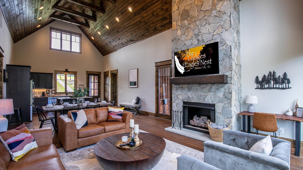 Photo of Livingroom in Elk Park