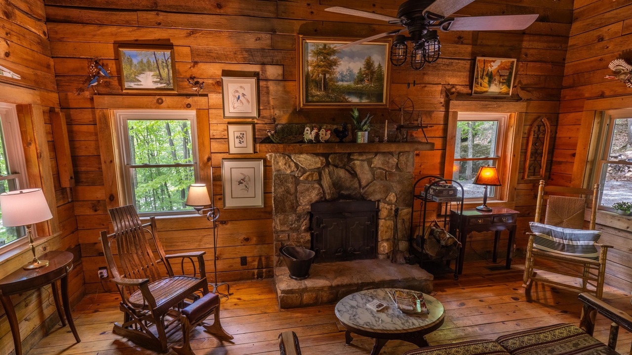 Photo of Livingroom in Burnsville