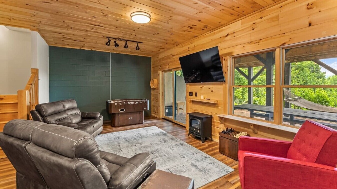 Photo of Livingroom in Nebo