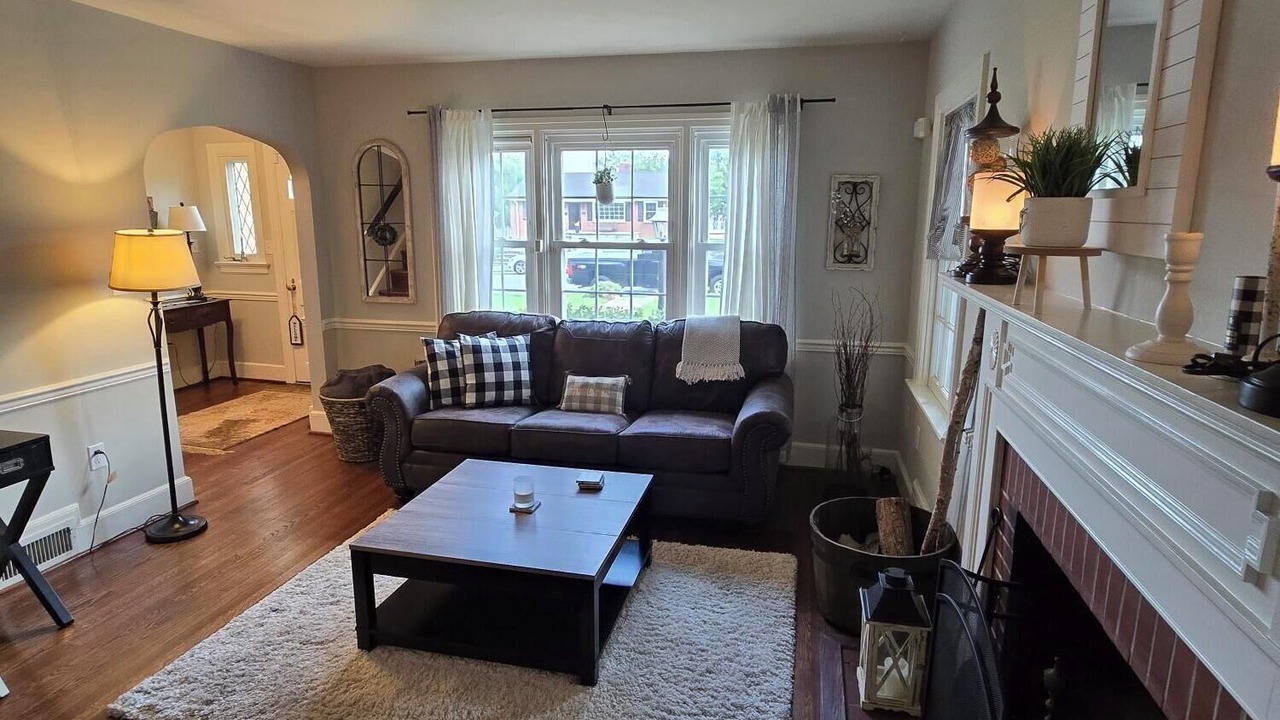 Photo of Livingroom in Frederick