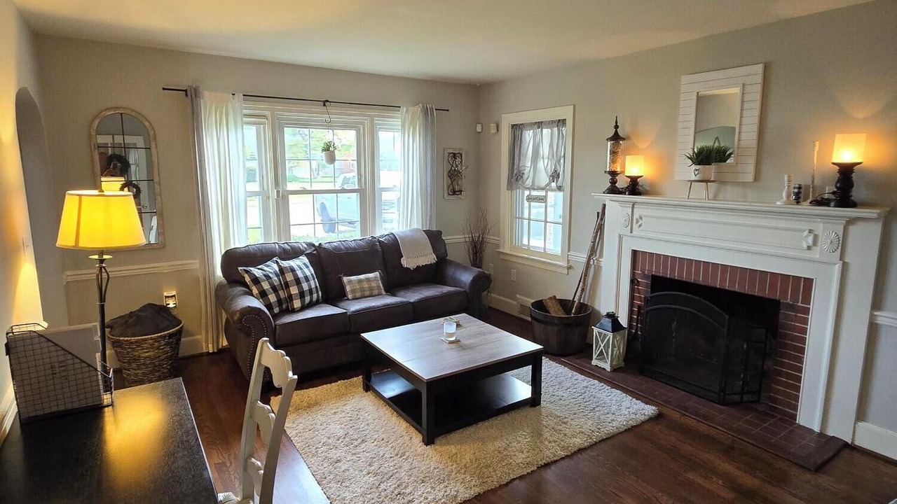 Photo of Livingroom in Frederick
