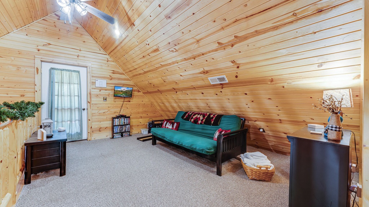 Photo of Livingroom in Thayerville