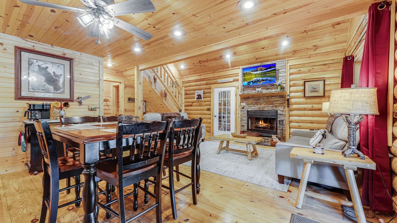Photo of Livingroom in Thayerville