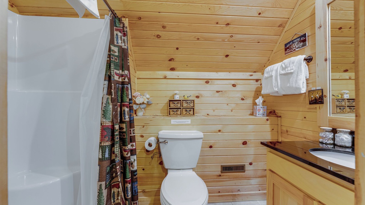Photo of Bathroom in Thayerville