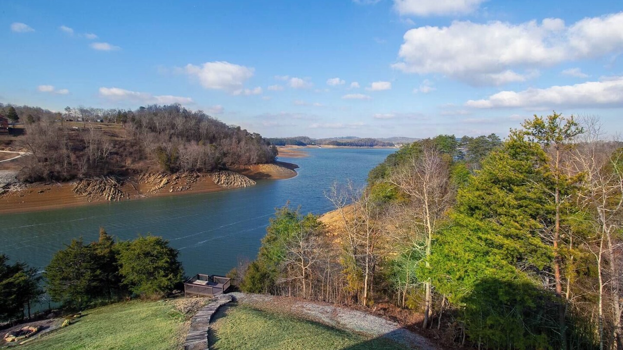 Photo of Others in Sevierville