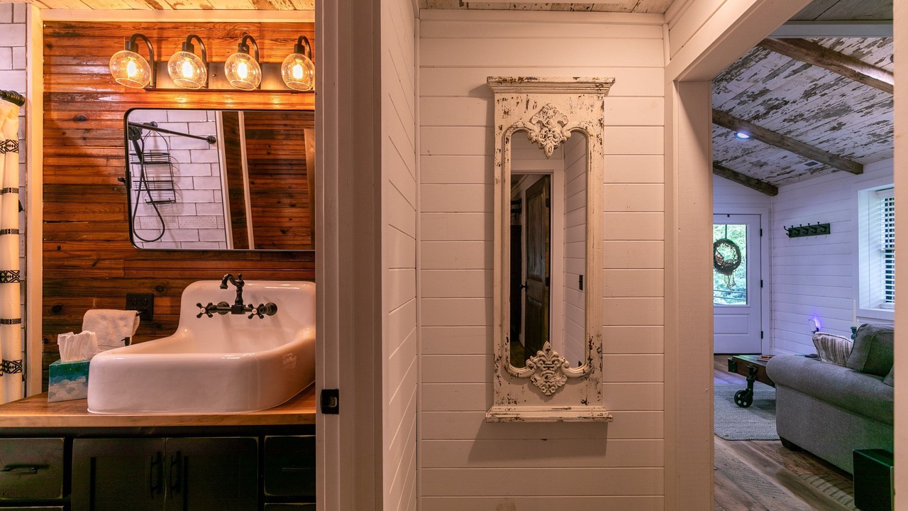 Photo of Bathroom in Linville