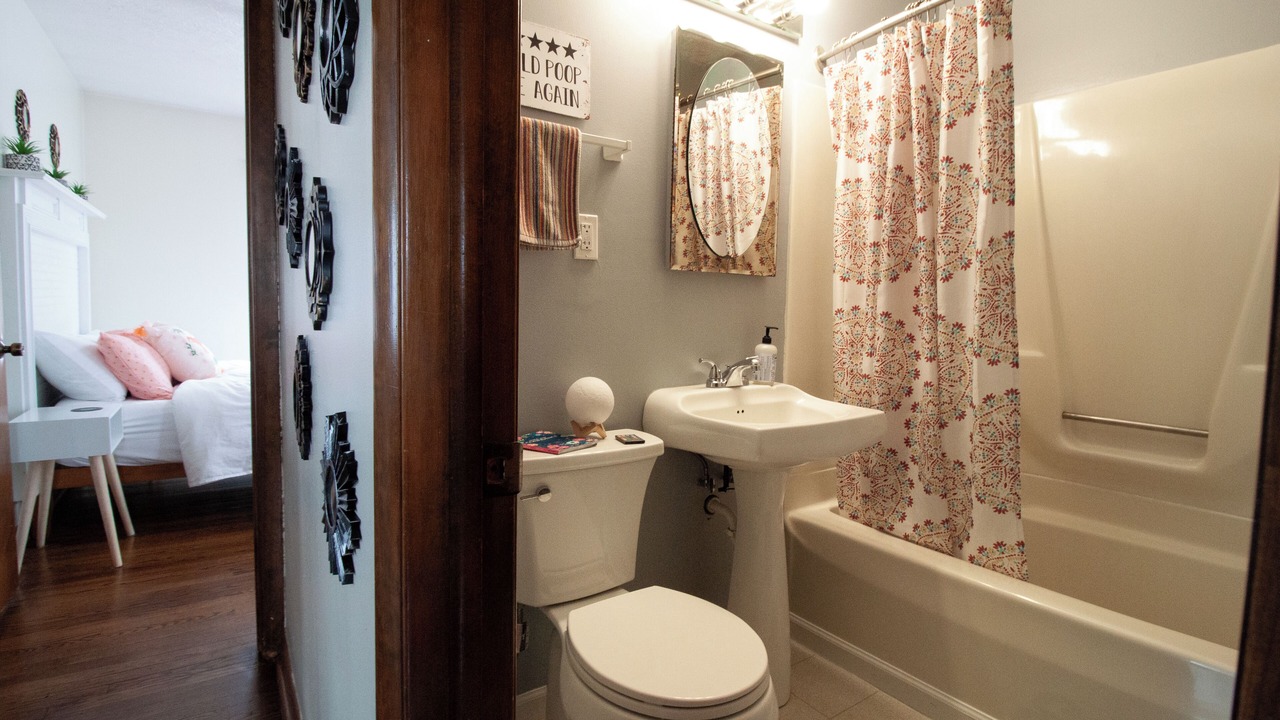 Photo of Bathroom in Nitro