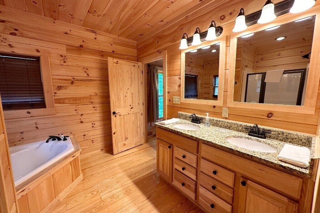 Photo of Bathroom in Lake Lure