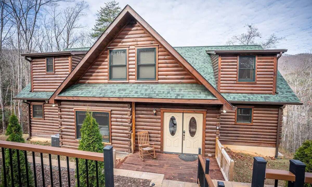 Photo of Outdoor in Lake Lure