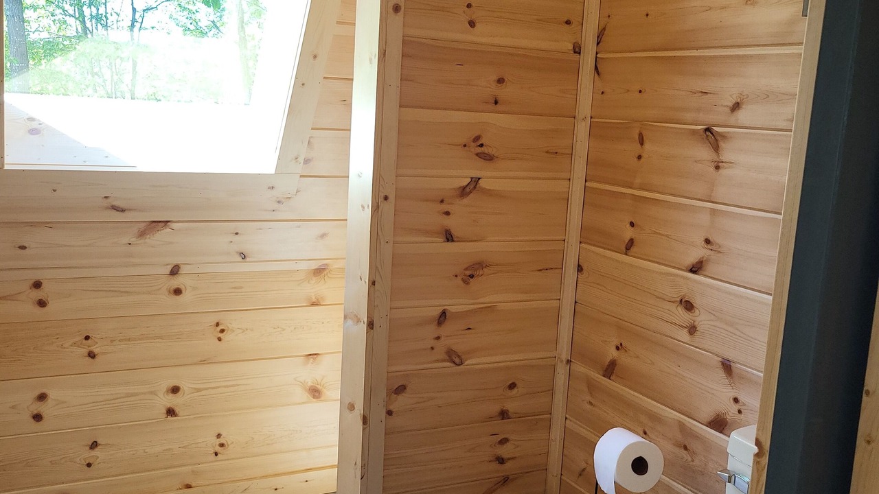 Photo of Bathroom in Frenchburg