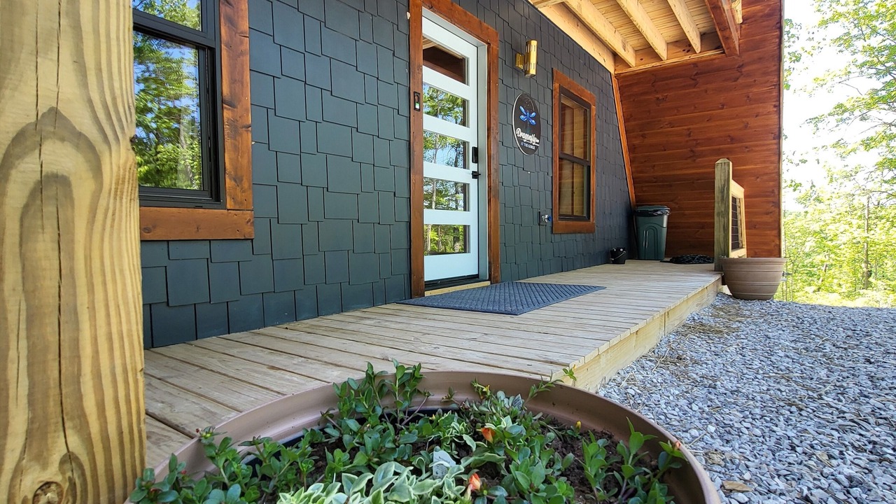 Photo of Patio Balcony in Frenchburg