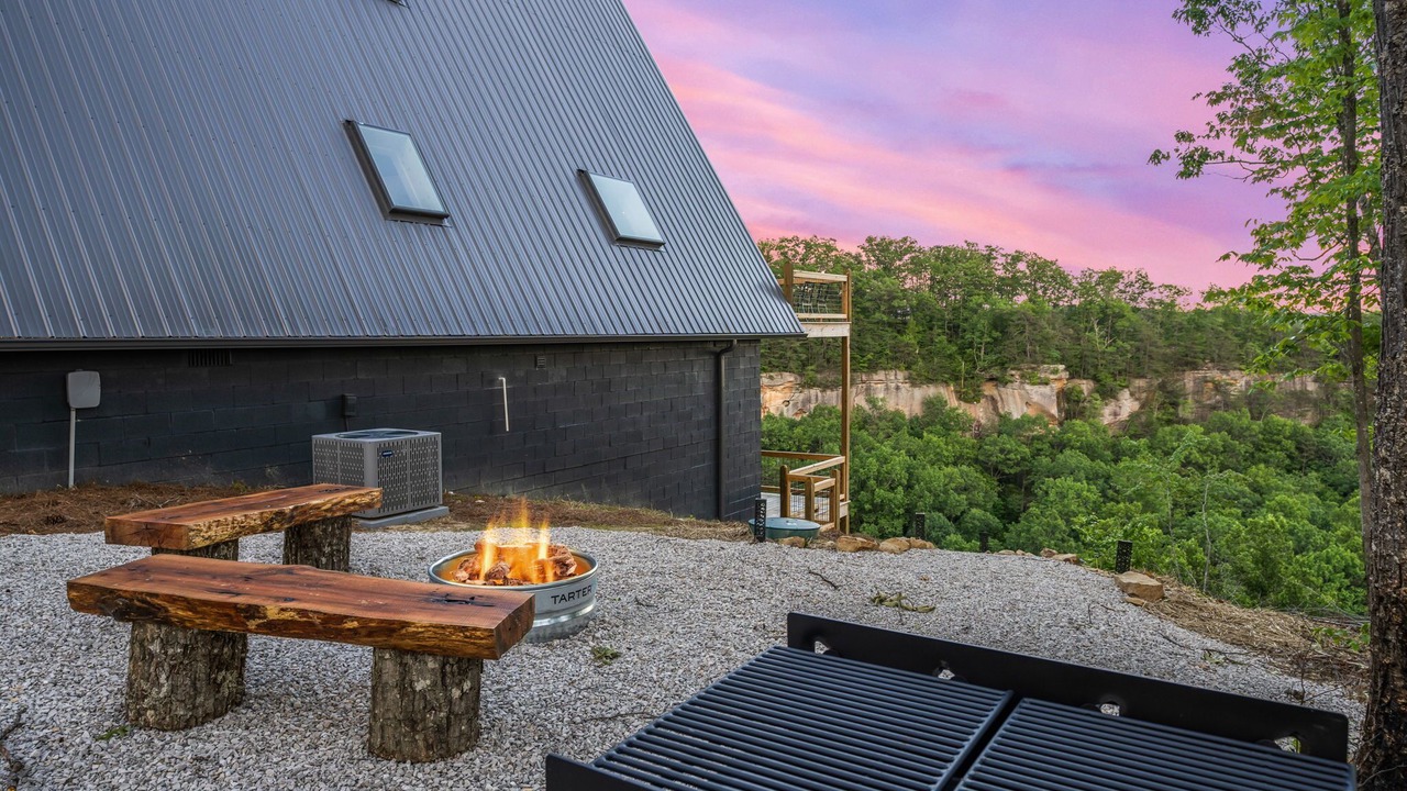 Photo of Outdoor in Frenchburg