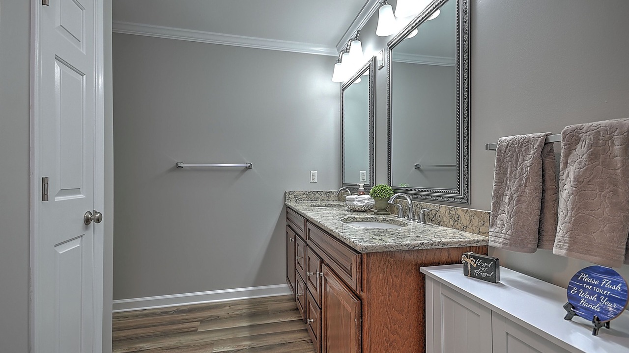 Photo of Bathroom in Oak Grove