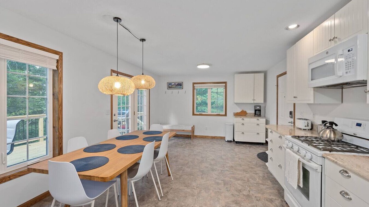 Photo of Kitchen in Zoe