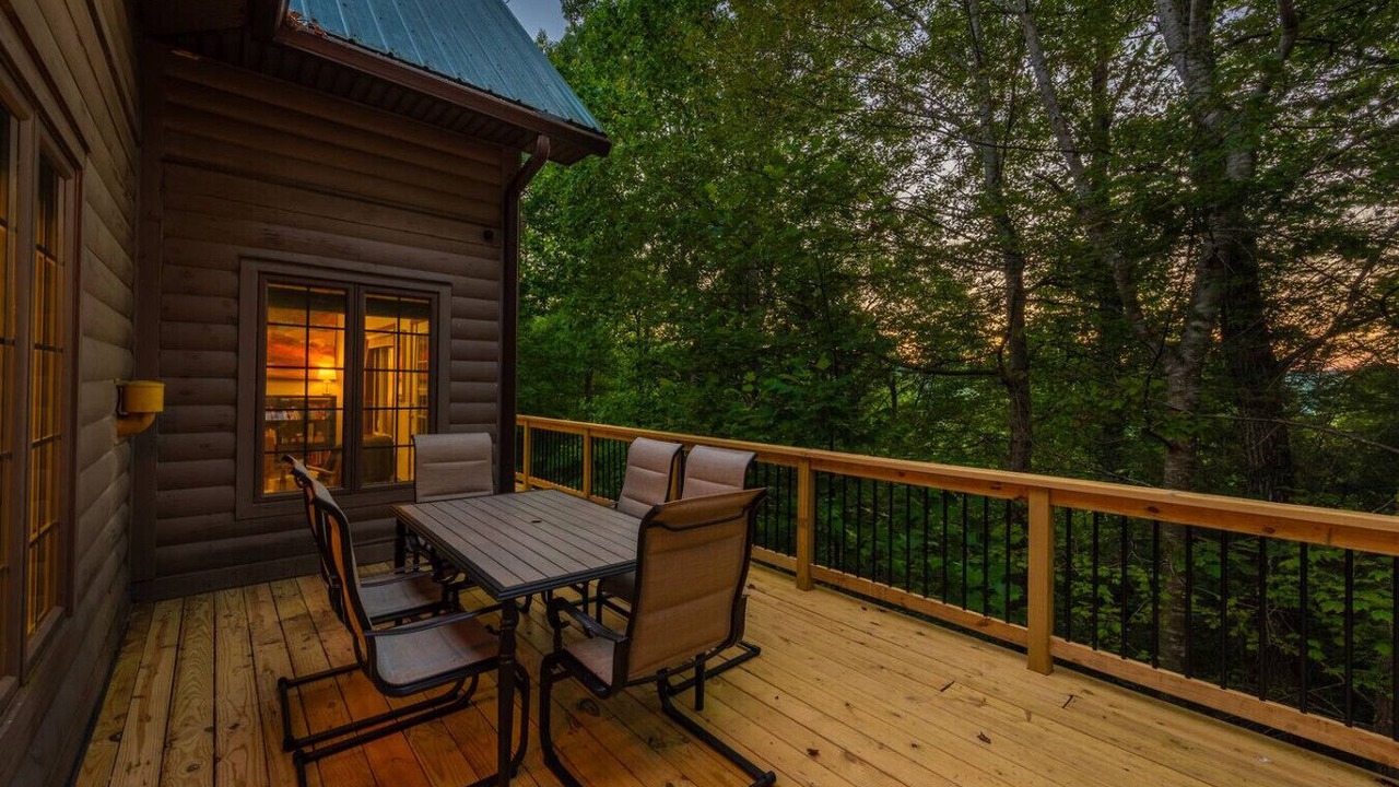 Photo of Outdoor in Zoe