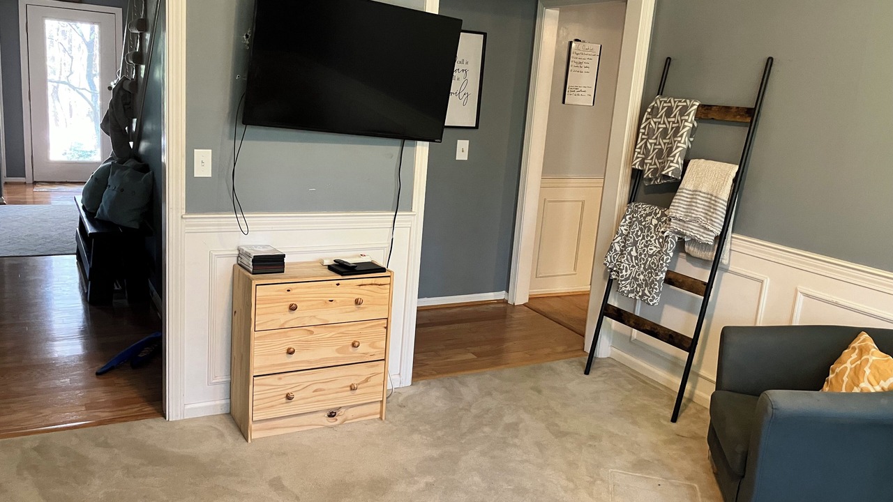 Photo of Livingroom in Chanteloup Estates
