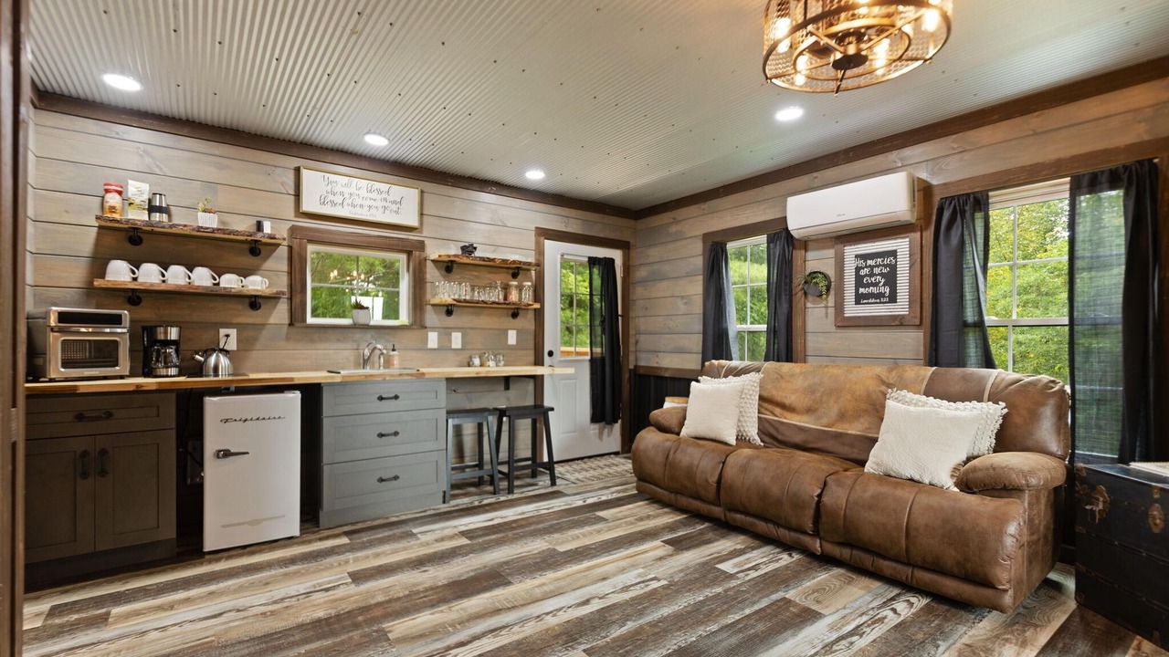 Photo of Livingroom in Rogers