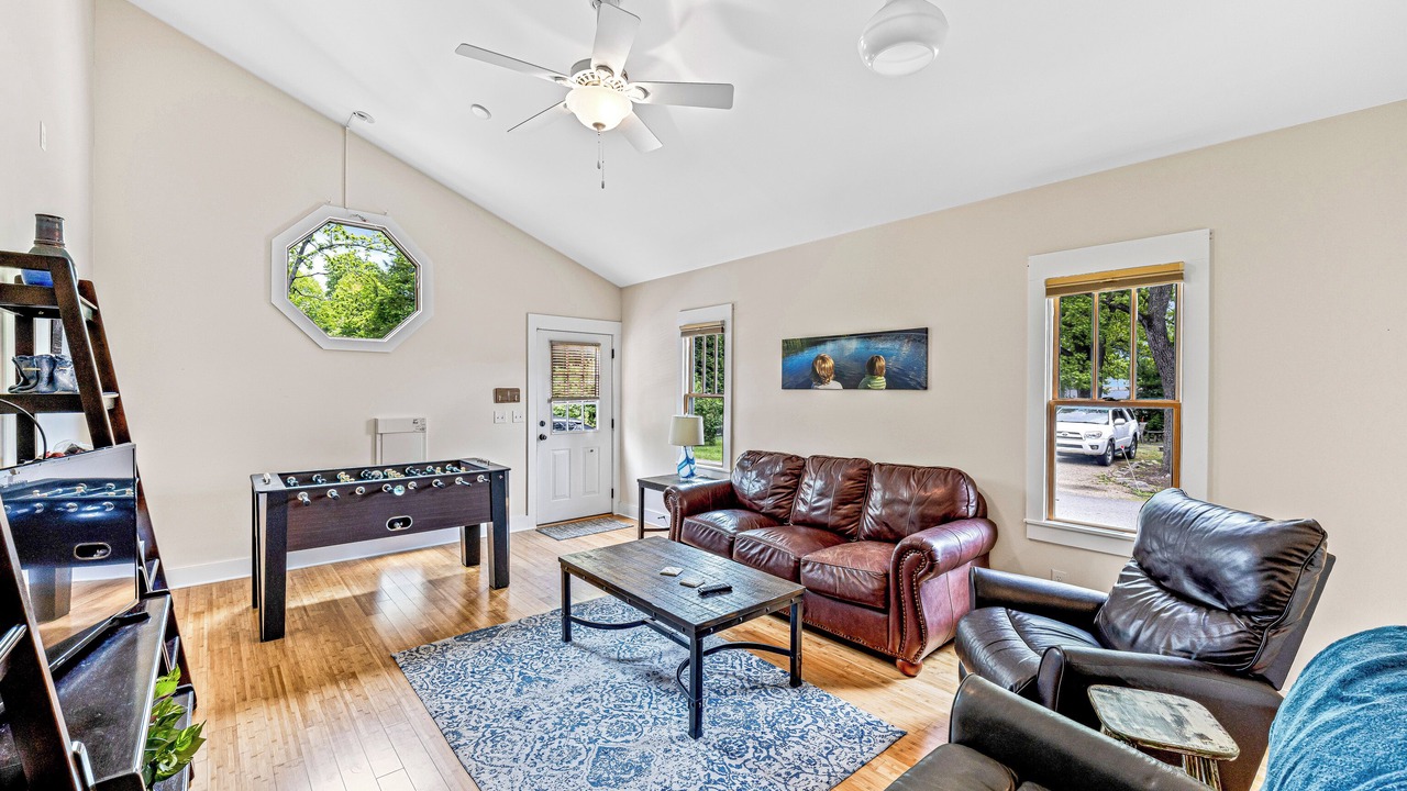 Photo of Livingroom in Brevard