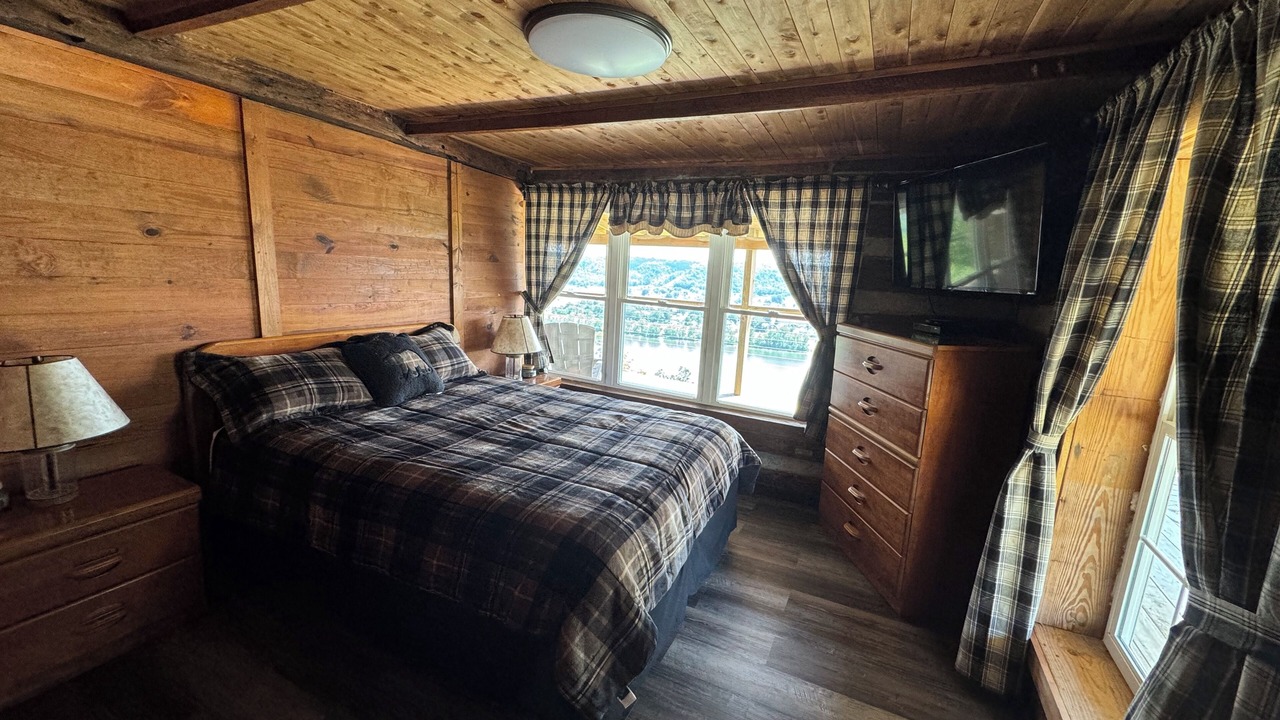 Photo of Bedroom in Aberdeen