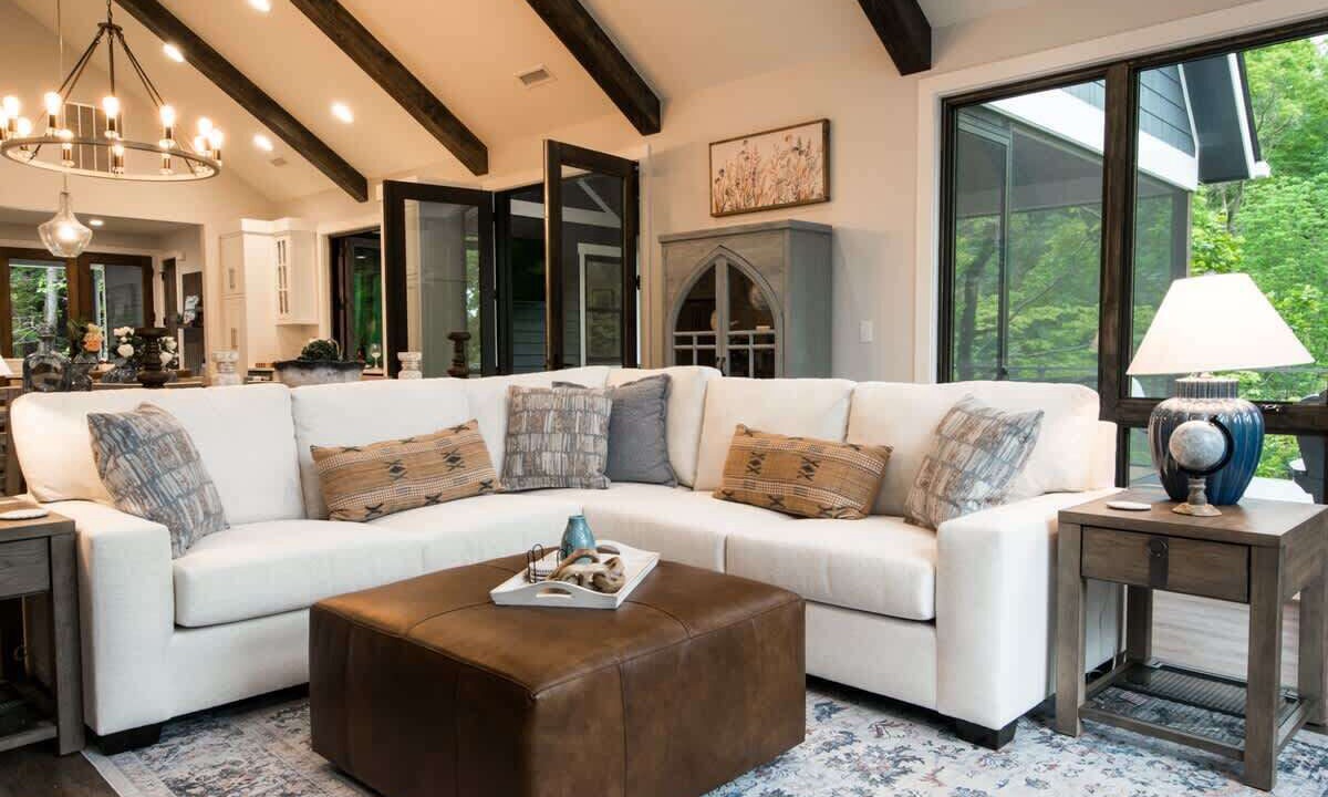 Photo of Livingroom in Lake Lure