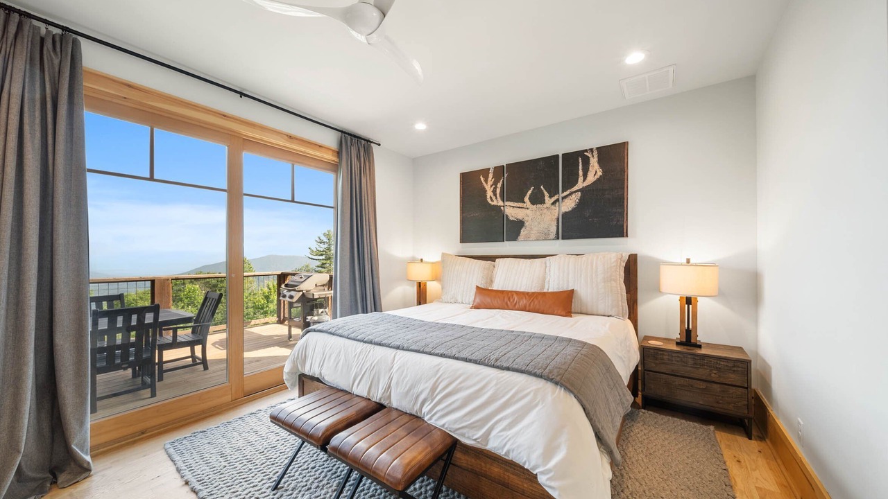 Photo of Bedroom in Elk Park