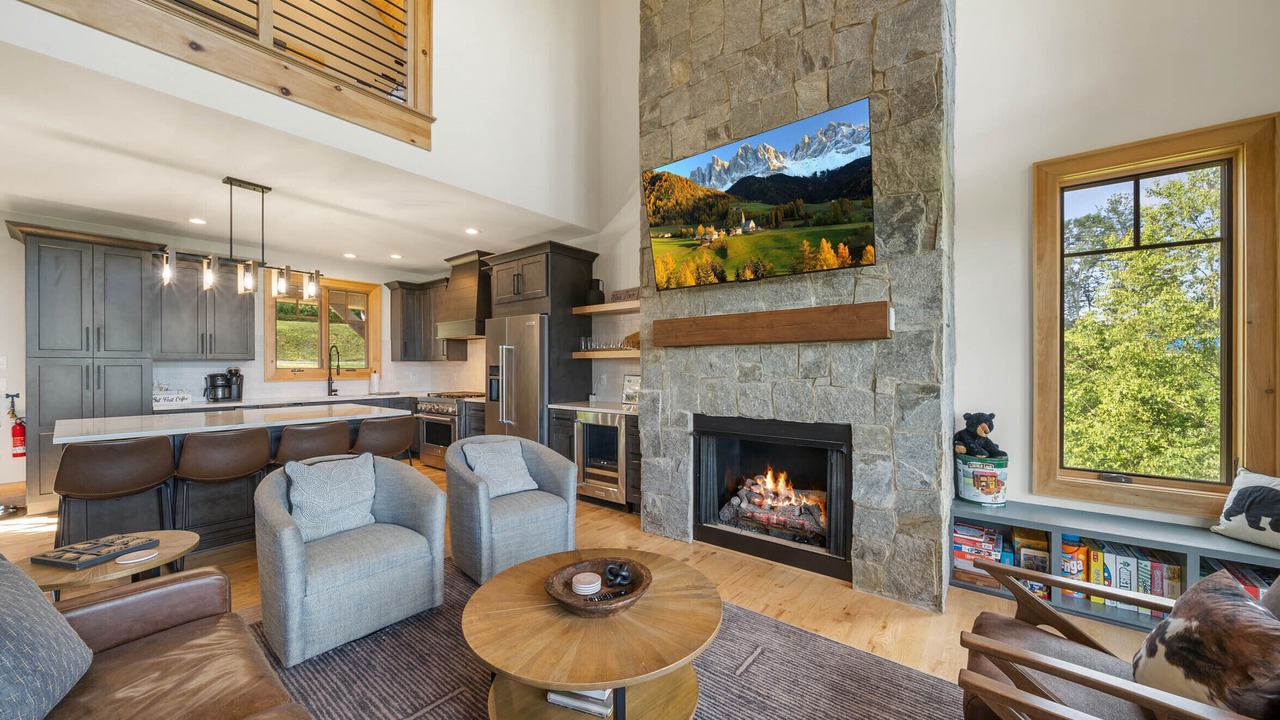 Photo of Livingroom in Elk Park