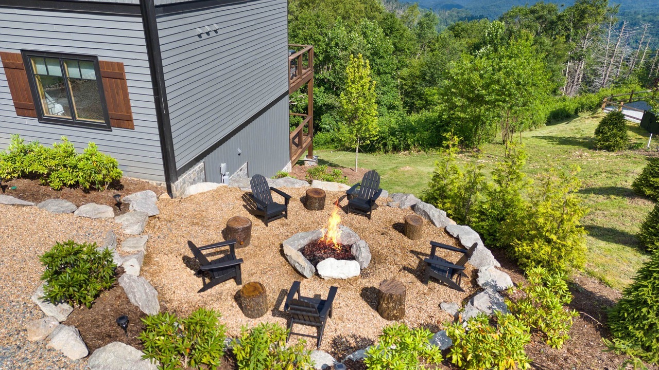 Photo of Outdoor in Elk Park