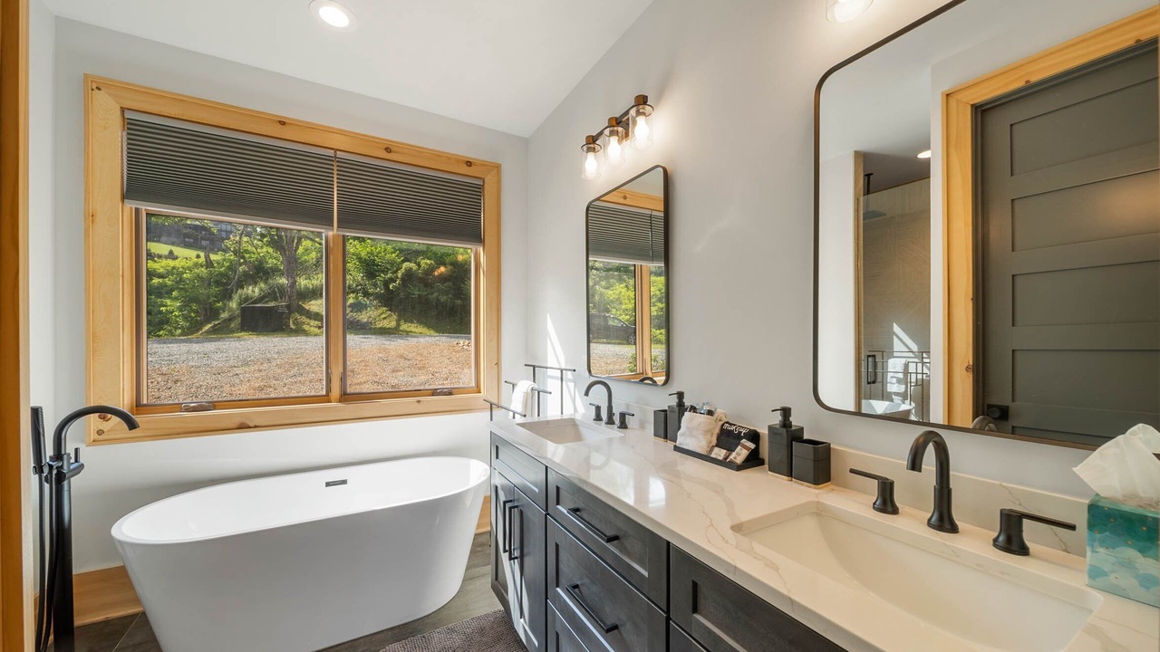 Photo of Bathroom in Elk Park