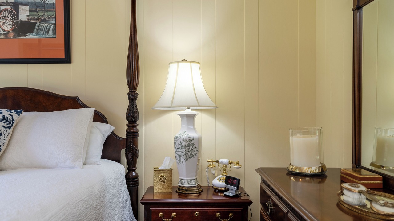 Photo of Bedroom in Bakersville