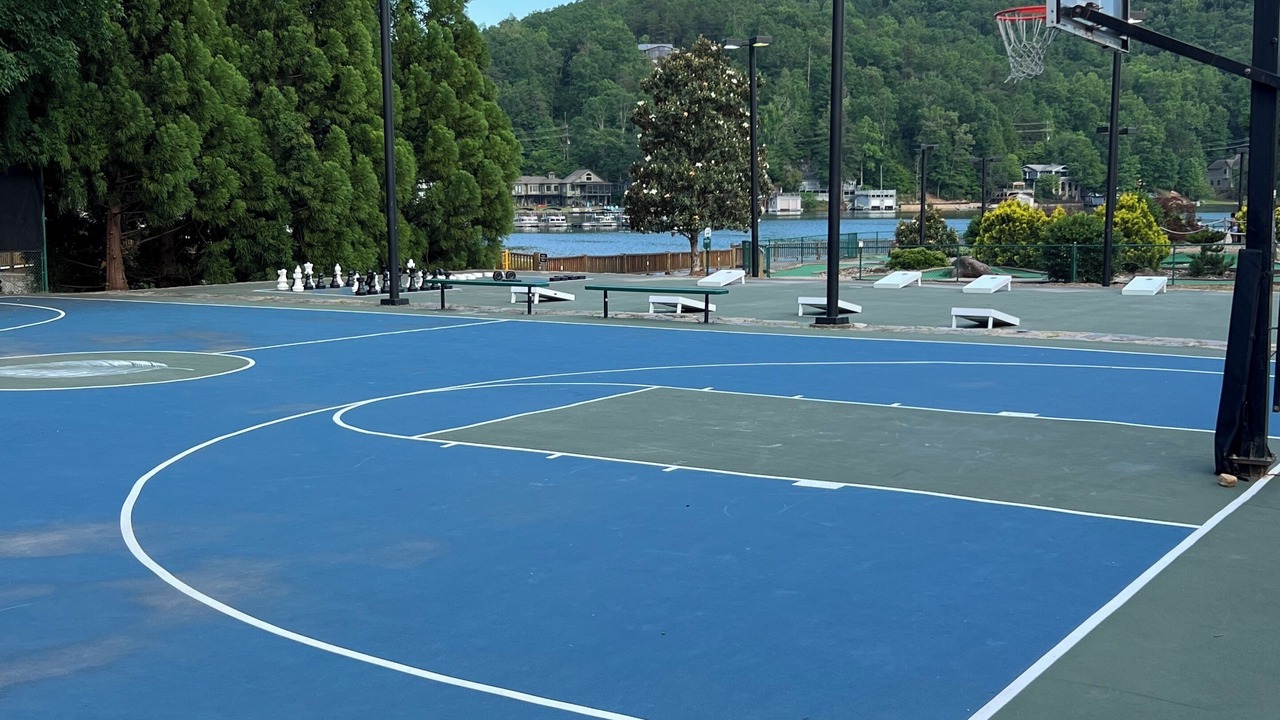 Photo of Others in Lake Lure