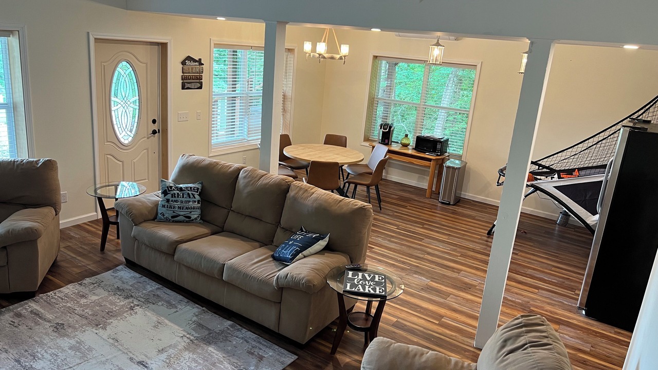 Photo of Livingroom in Lake Lure
