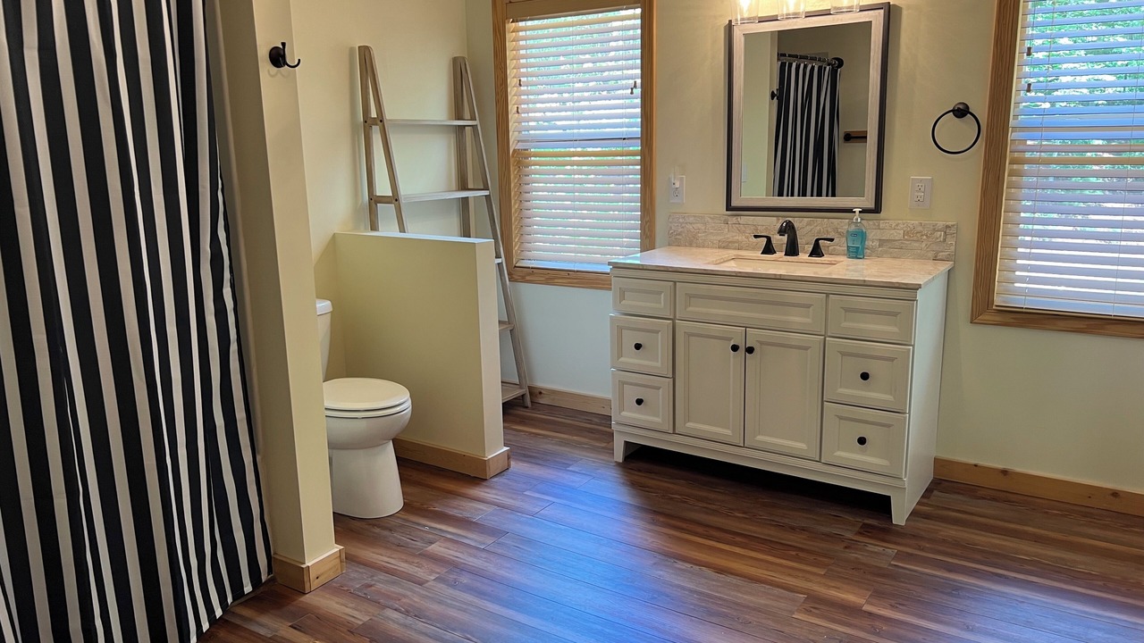 Photo of Bathroom in Lake Lure