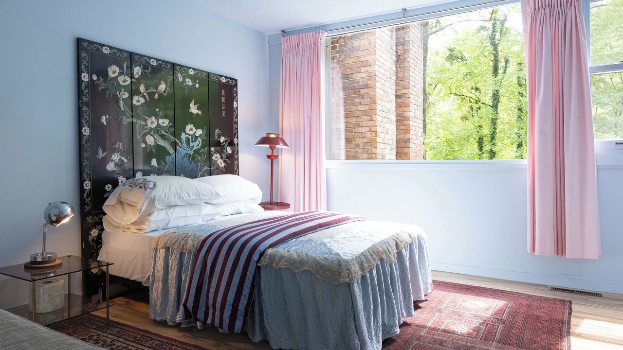 Photo of Bedroom in Knoxville