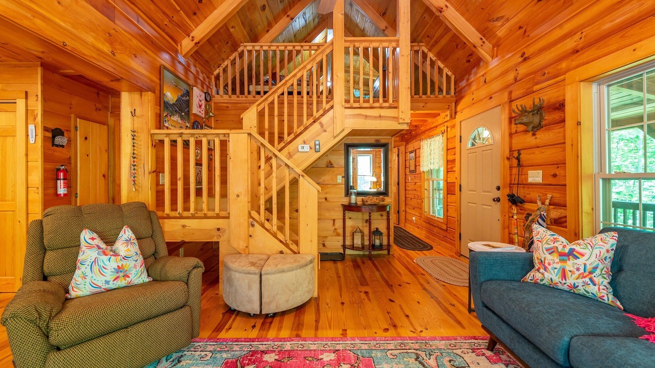 Photo of Bedroom in Old Fort