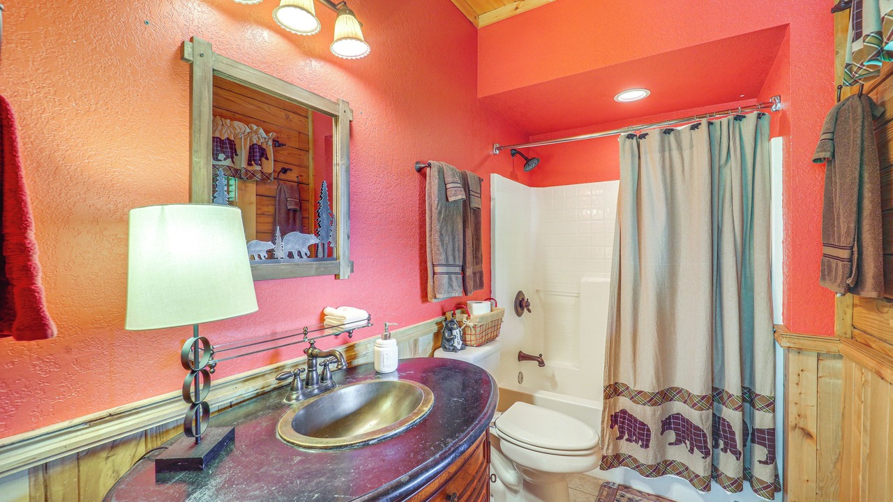 Photo of Bathroom in Newland