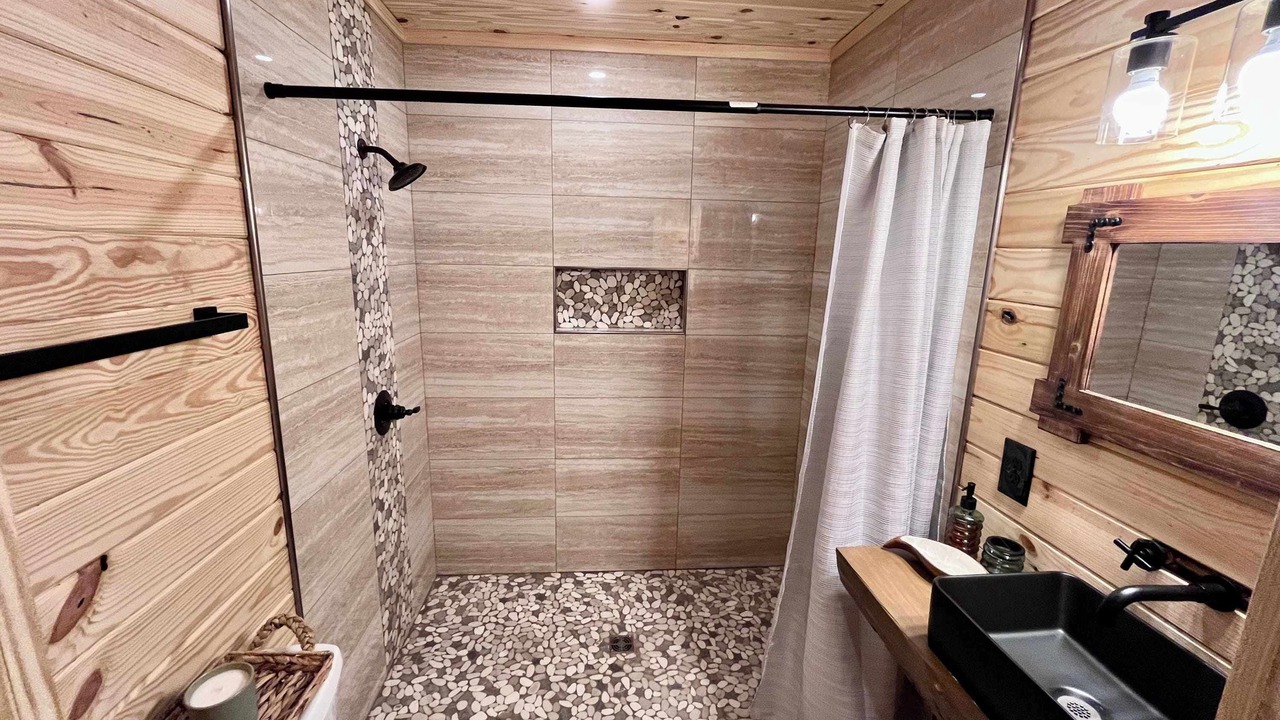 Photo of Bathroom in Rogers