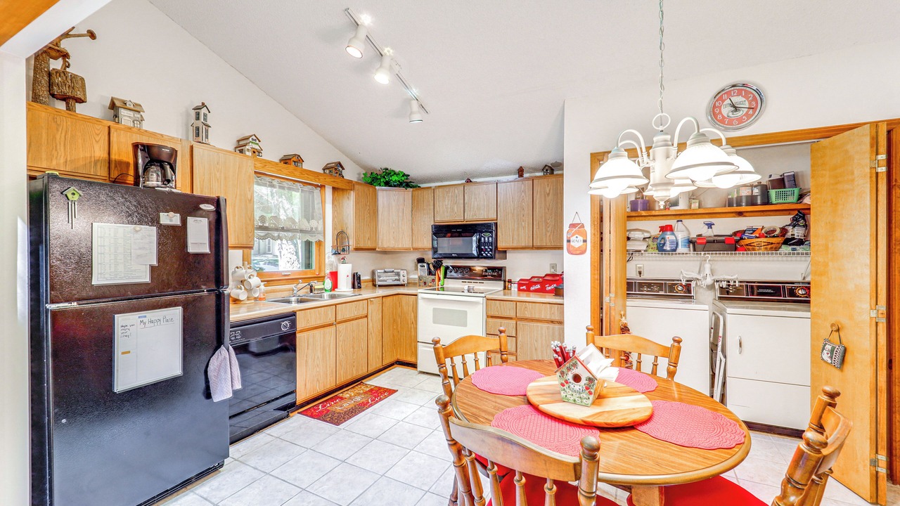 Photo of Kitchen in Newland