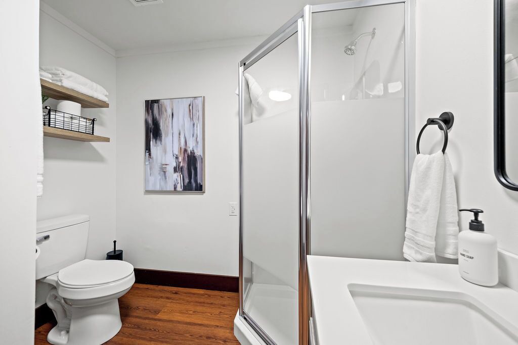 Photo of Bathroom in Canvas