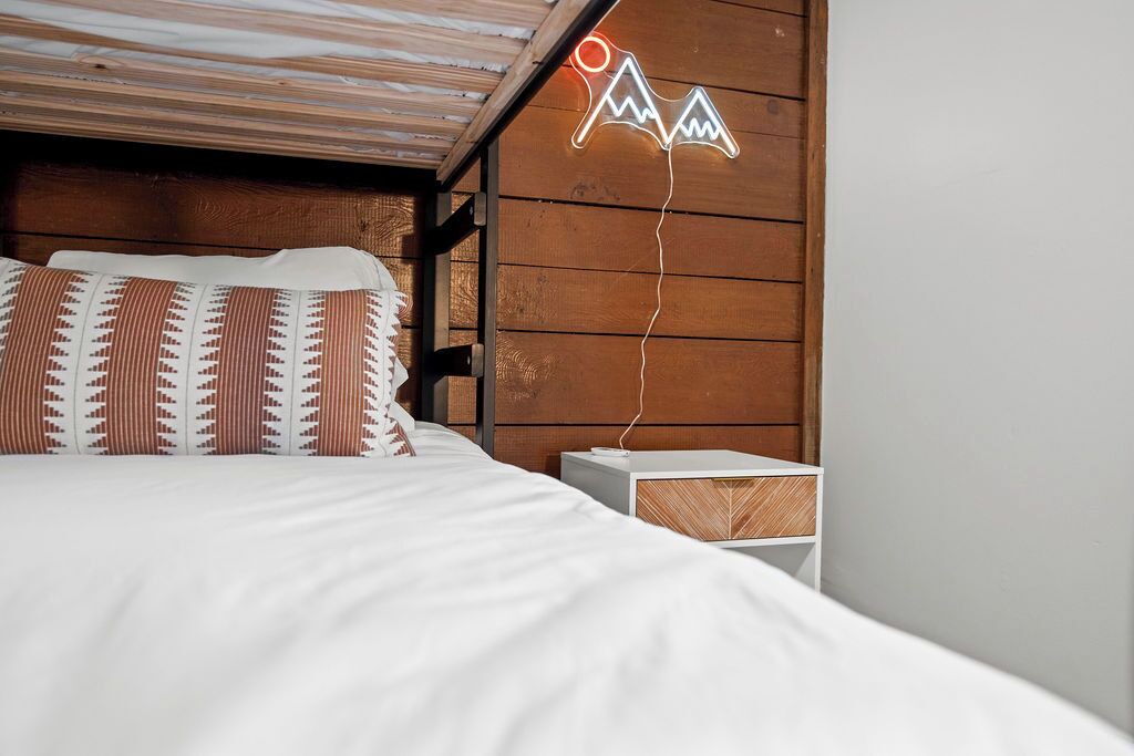 Photo of Bedroom in Canvas