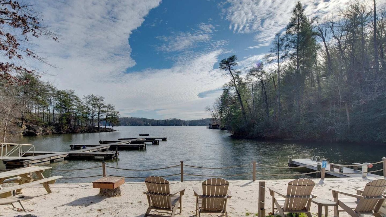 Photo of Outdoor in Lake Lure