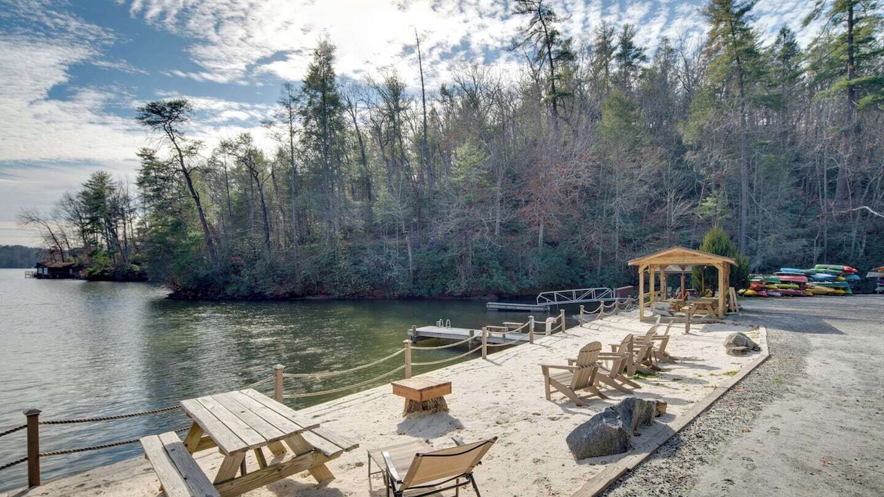 Photo of Outdoor in Lake Lure