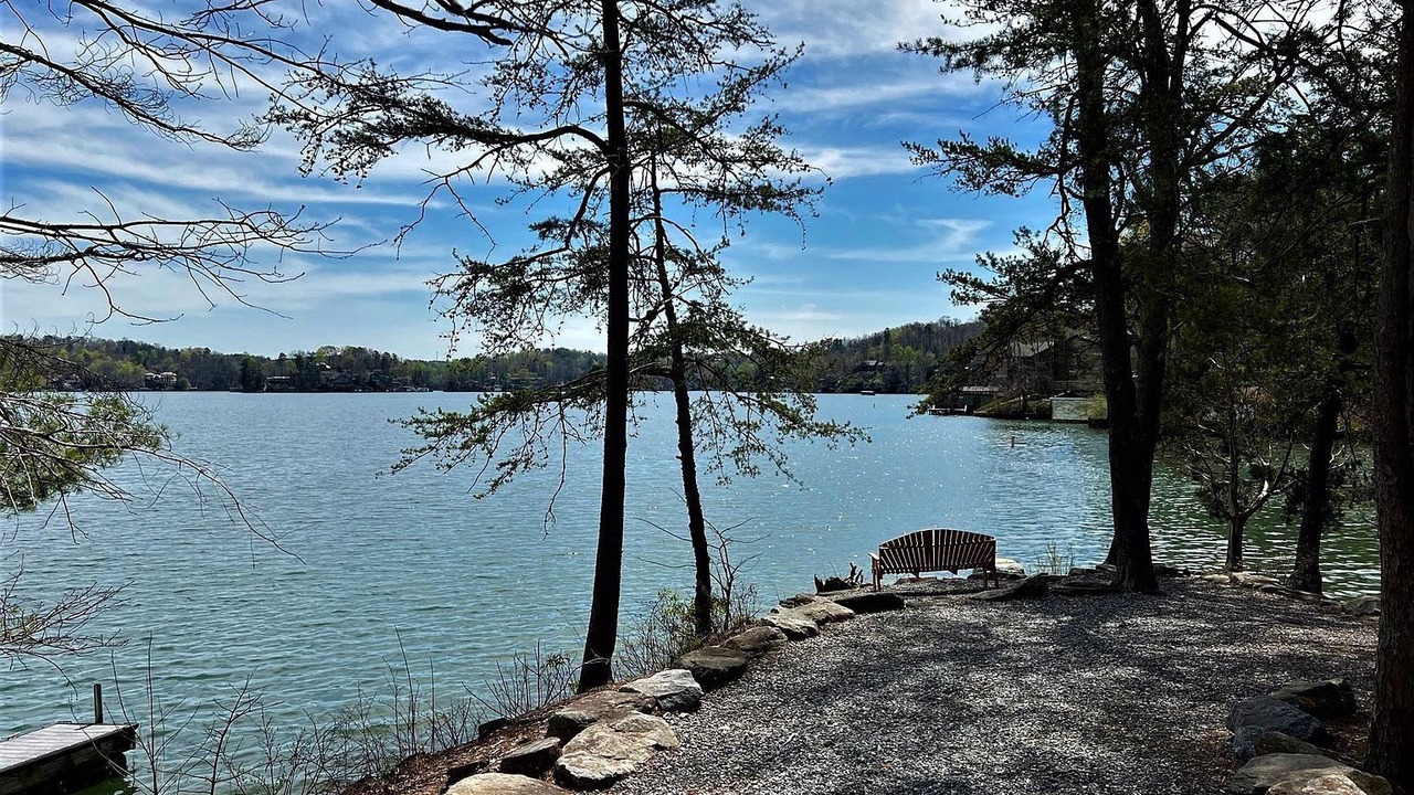 Photo of Others in Lake Lure