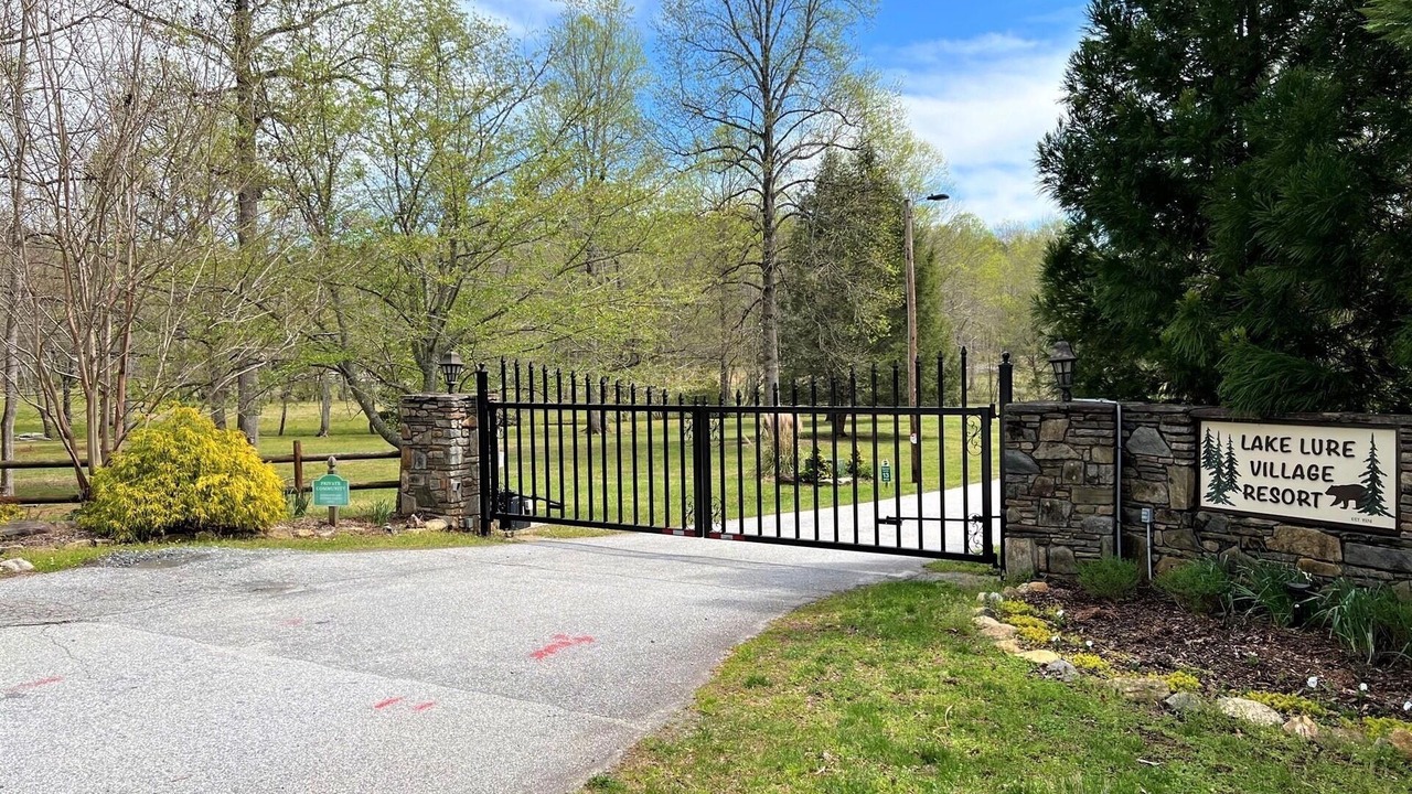Photo of Outdoor in Lake Lure