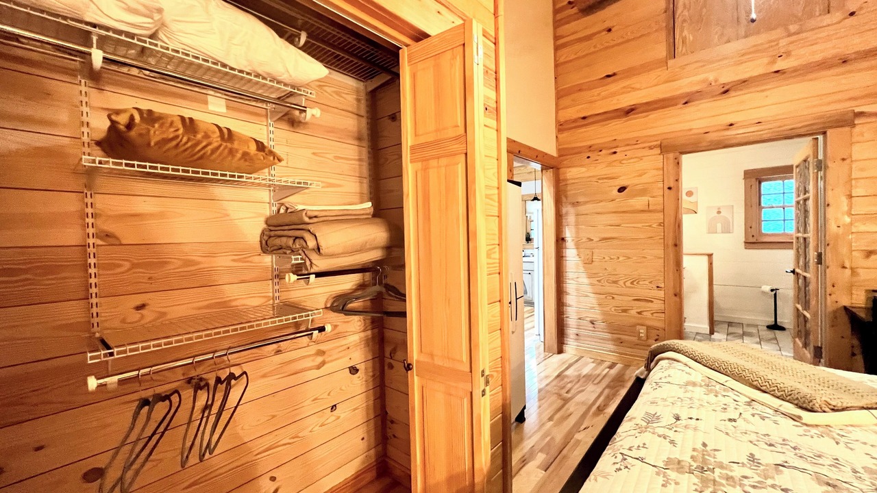 Photo of Bedroom in West Jefferson