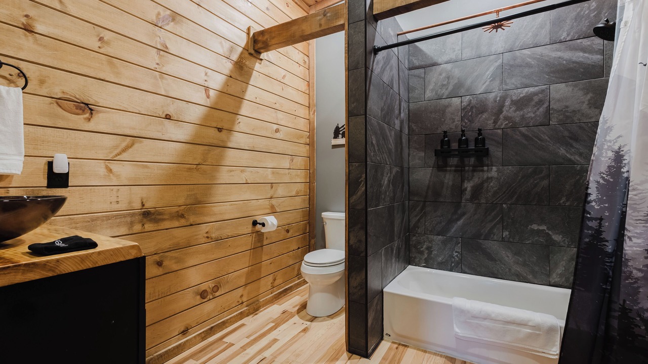 Photo of Bathroom in Campton
