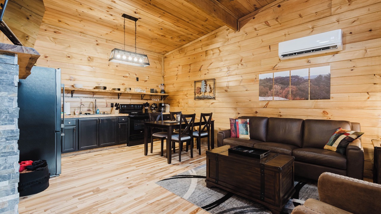 Photo of Livingroom in Campton