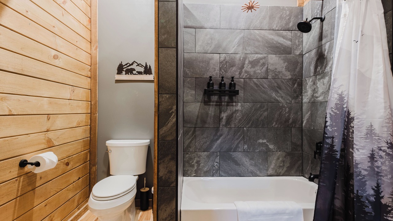 Photo of Bathroom in Campton