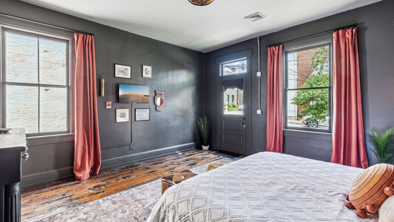 Photo of Bedroom in Covington