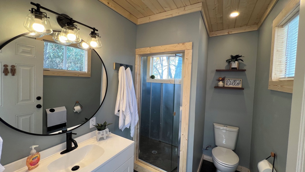Photo of Bathroom in Apple Ridge